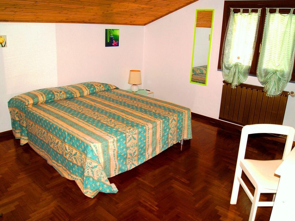 Villa Imperia Rum bild